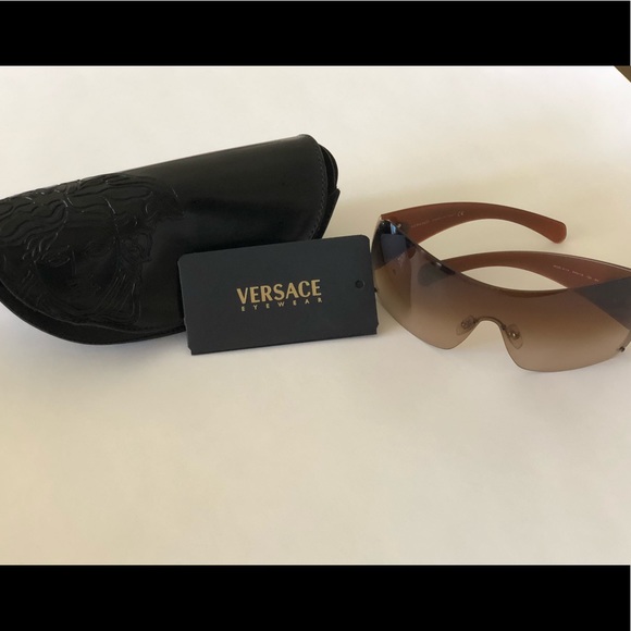 Versace Accessories - Versace Sunglasses